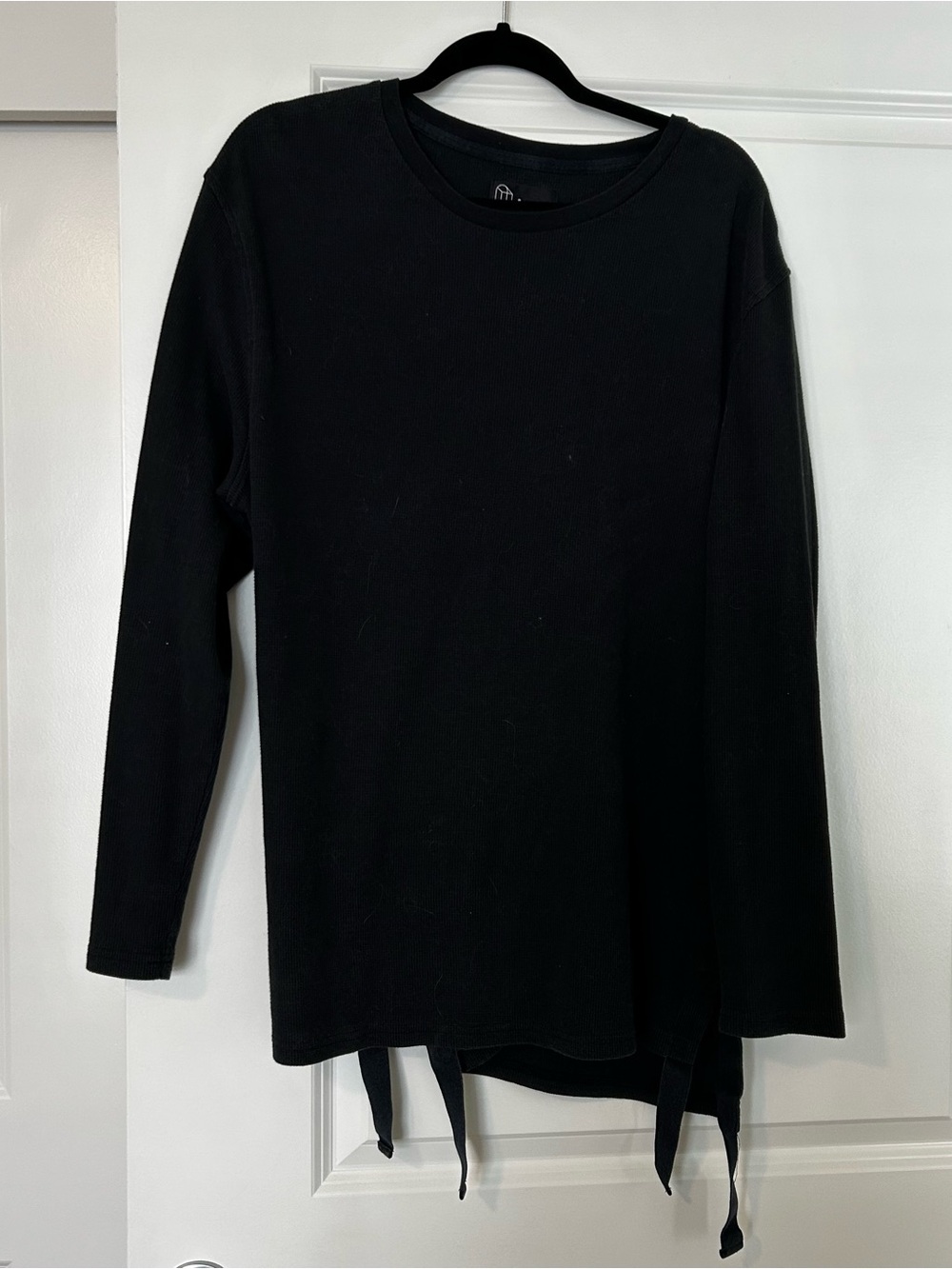 Original Use Black Ribbed Crewneck Long Sleeve Top
